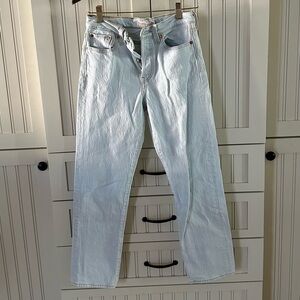 Light Blue Women's Levi Jeans 26w